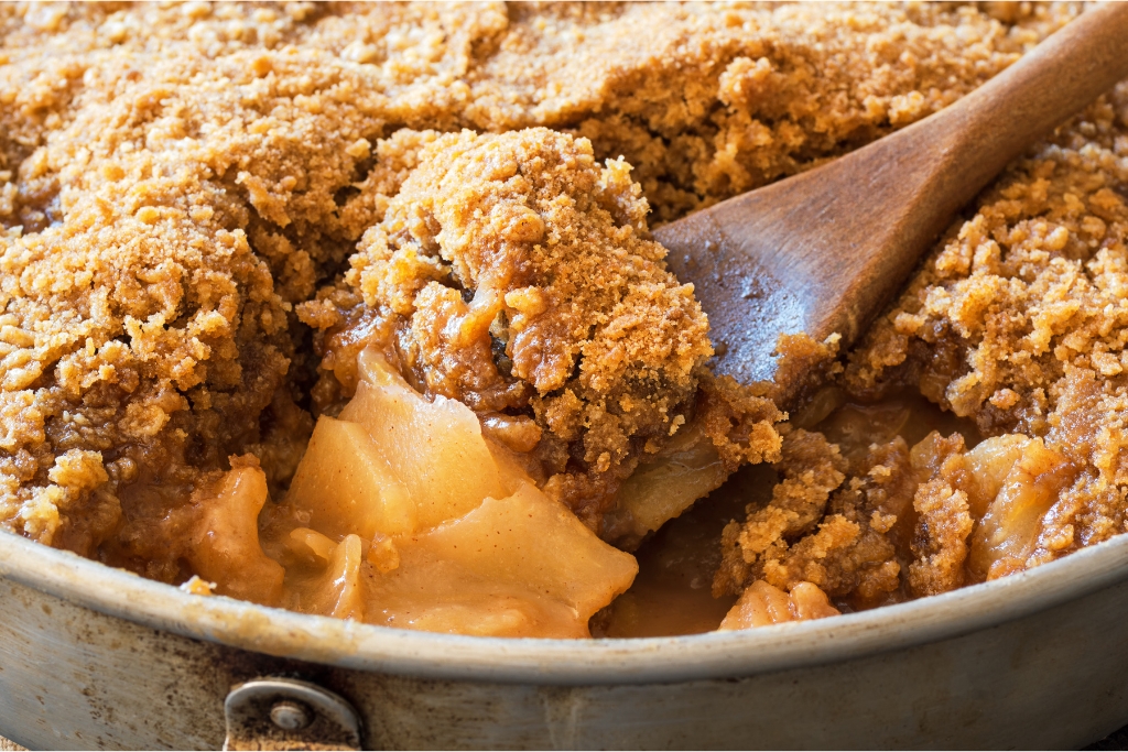 Apple Crumble by viennetta Getty Images canva.com
