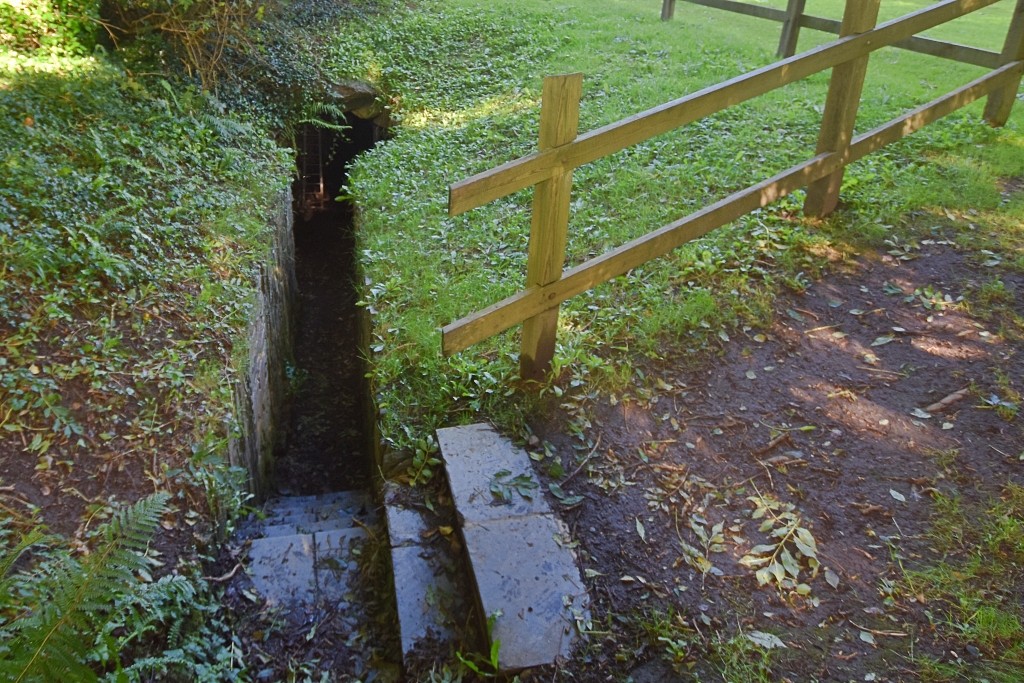 Entrance to Halliggye Fogou in Cornwall