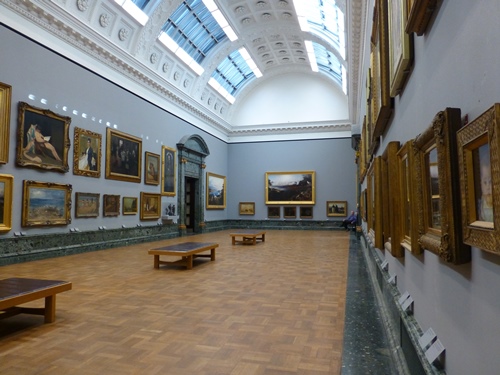 Tate Gallery London © essentially-england.com