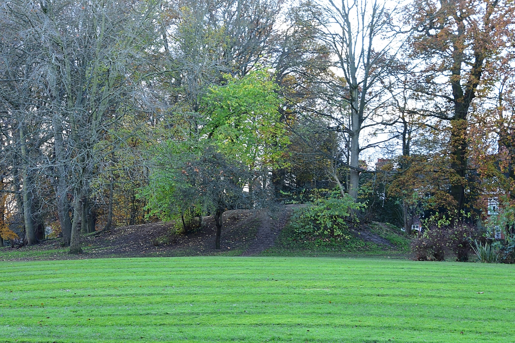 The Mound in Abington Park © essentially-england.com