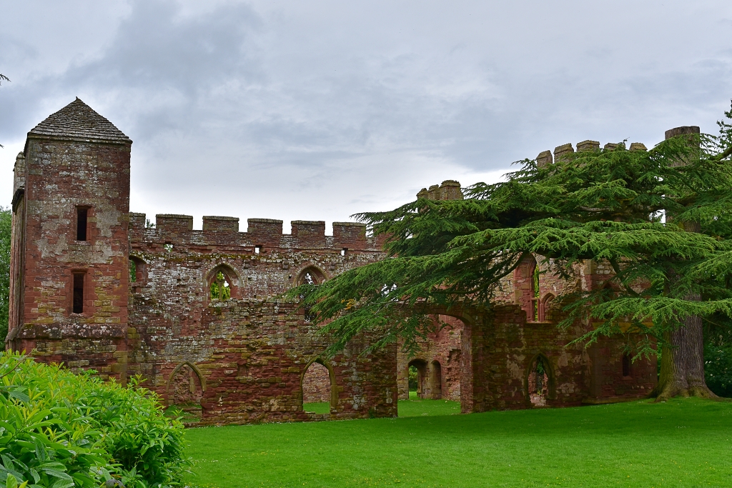 Acton Burnell Castle © essentially-england.com