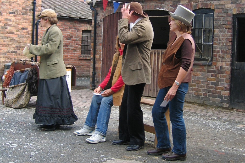 Travelling Story Tellers at Blists Hill © essentially-england.com