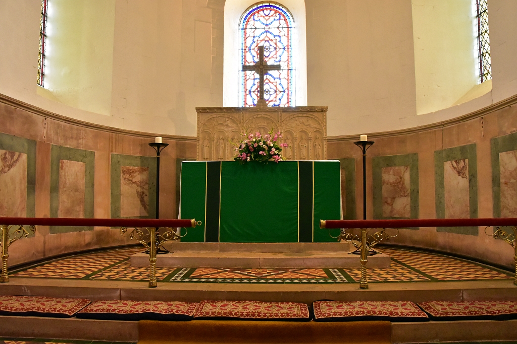 The Altar in All Saints' Church © essentially-england.com