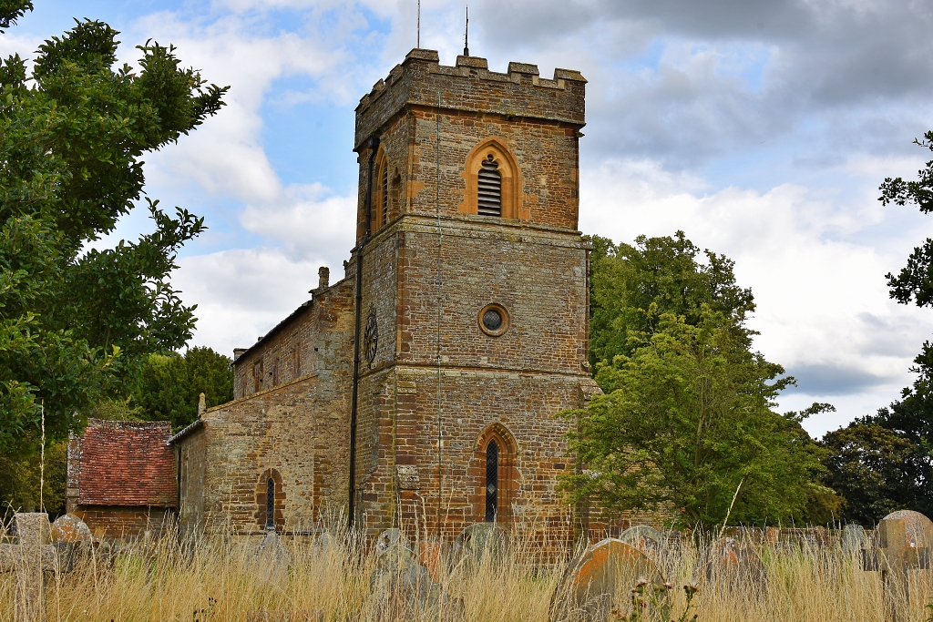 St. Mary the Virgin Church in Morteon Pinkney © essentially-england.com