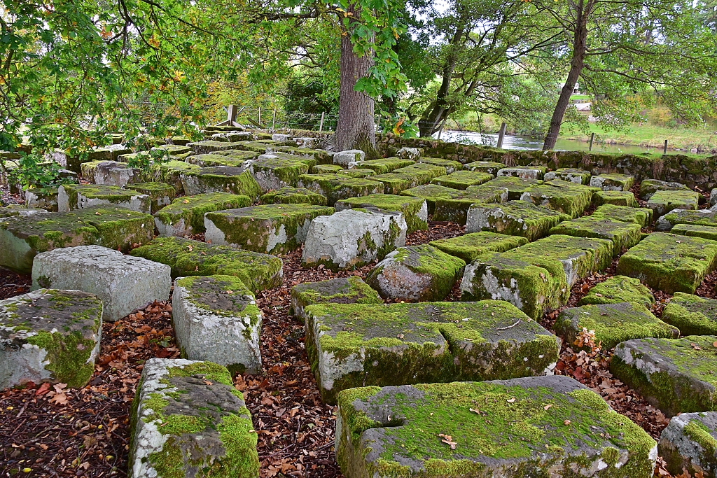 The Stone Park © essentially-england.com