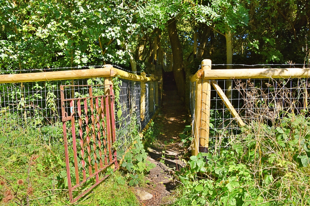 Easy to Miss Gate and Footpath From Canal © essentially-england.com