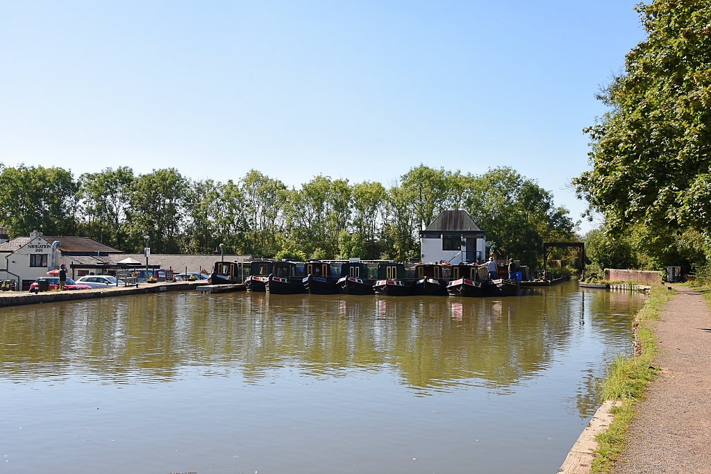 Wooten Wawen Marina © essentially-england.com