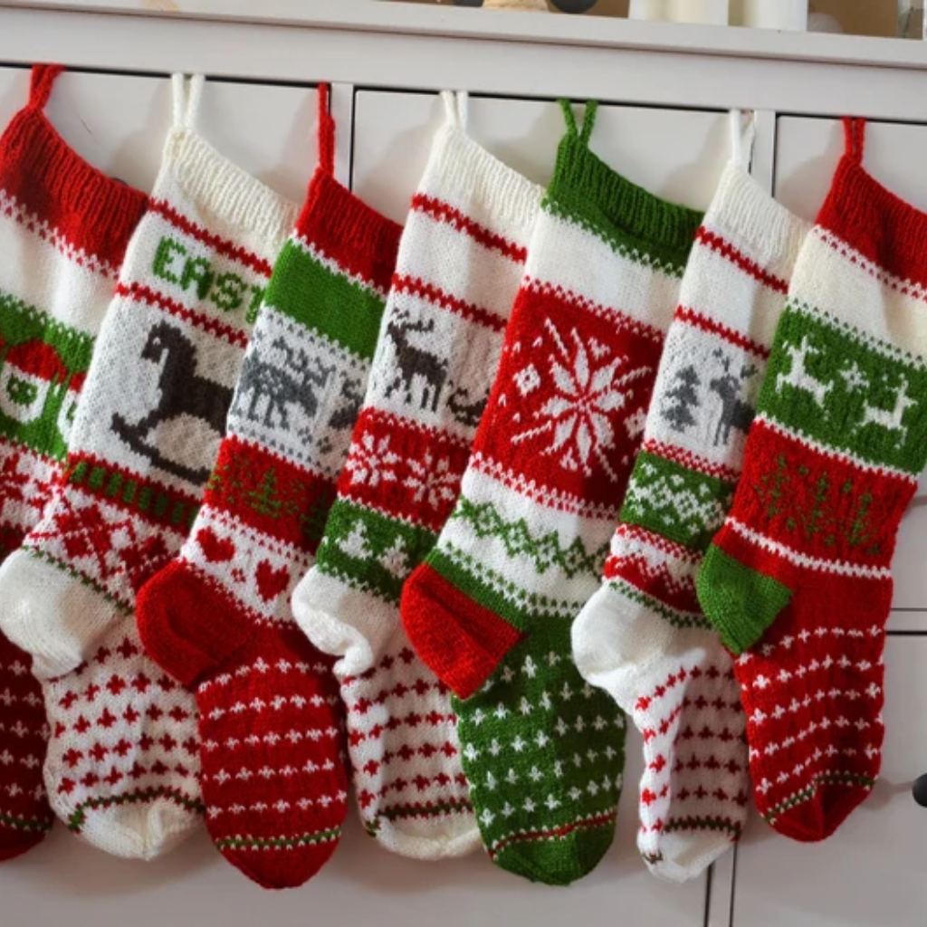 Hand Knitted Christmas Stocking © MyLoveKnit | etsy.com