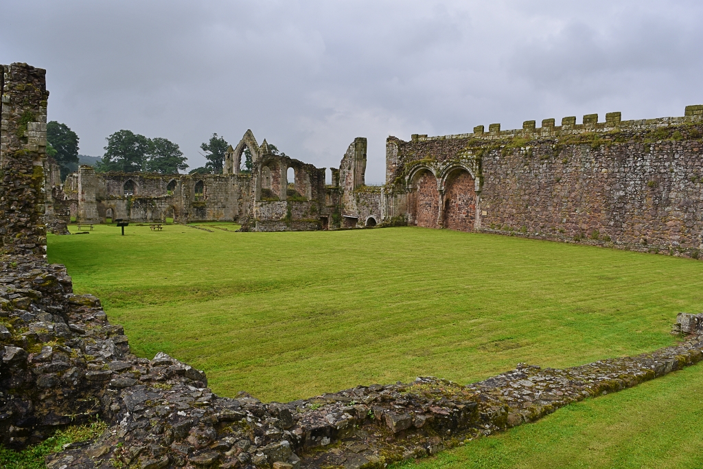 The Cloister © essentially-england.com