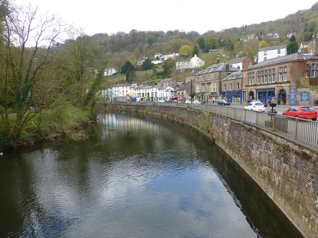 Holiday Cottages in Derbyshire: Matlock Holiday Cottages  | essentially-england.com