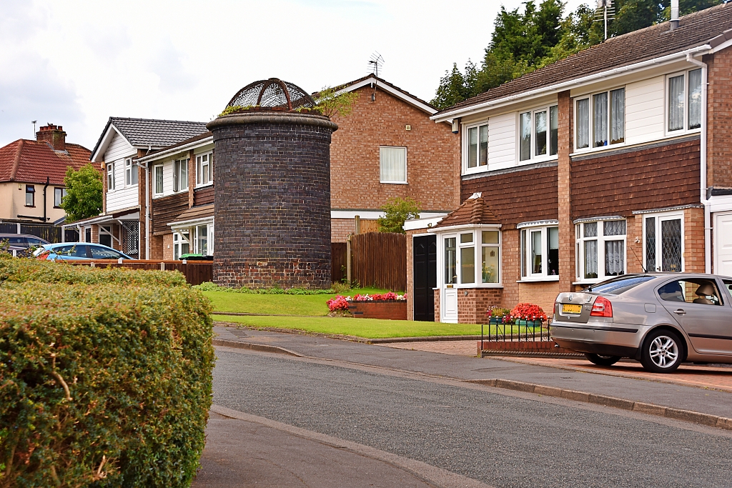 Packwood Road Netherton Tunnel Pepper Pot © essentially-england.com