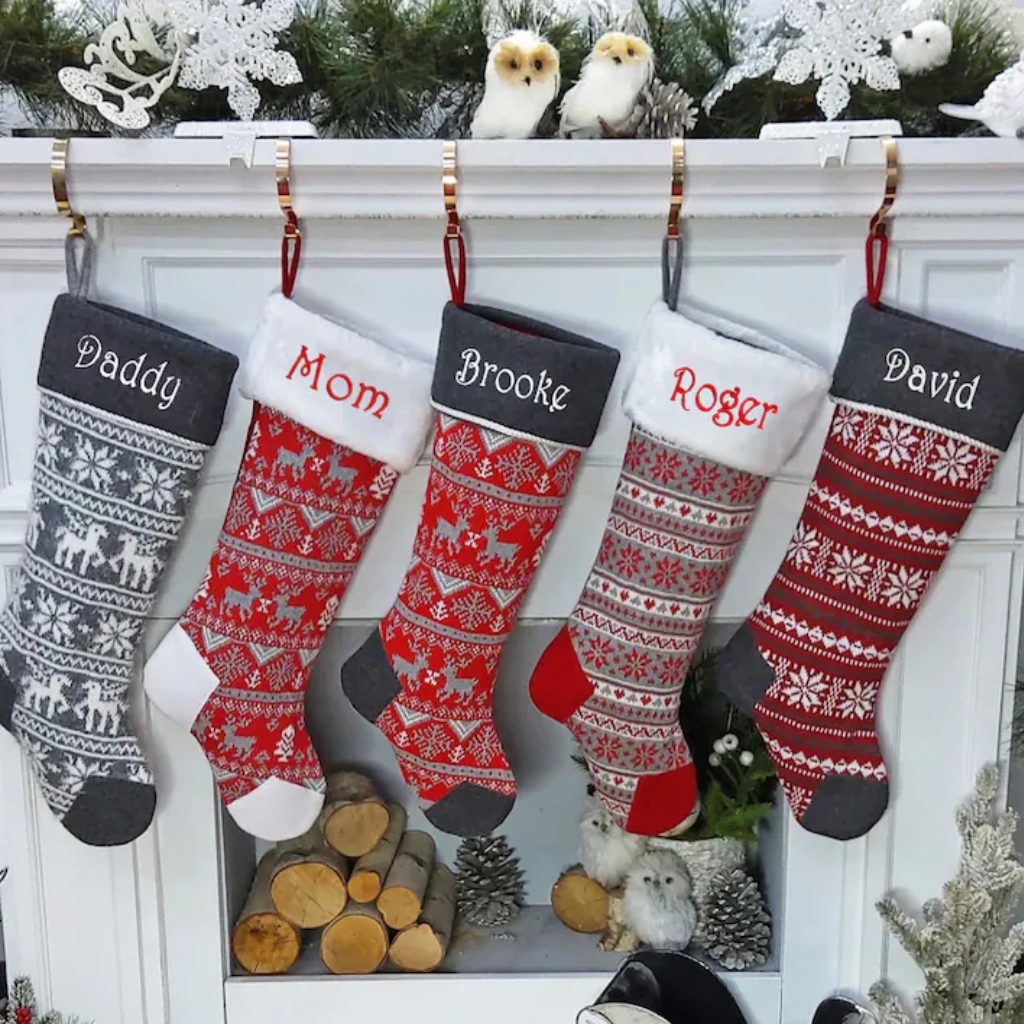 Personalised Nordic Knit Stockings © eugenie2 | etsy.com