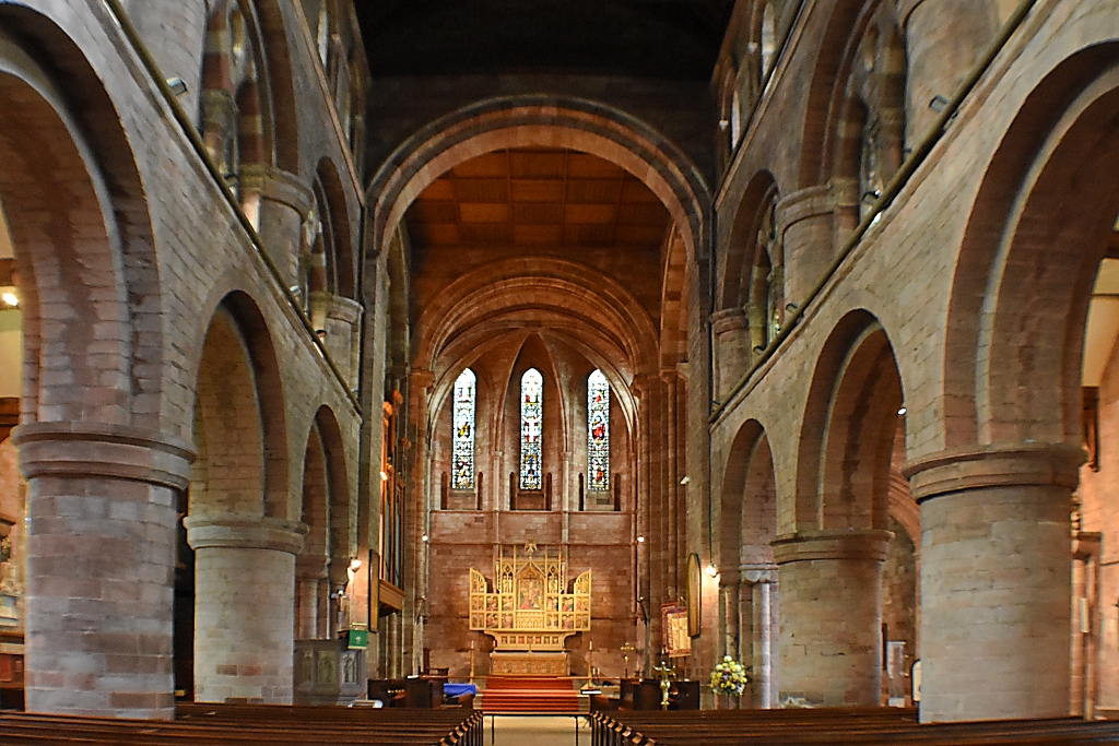 View Towards the Altar © essentially-england.com