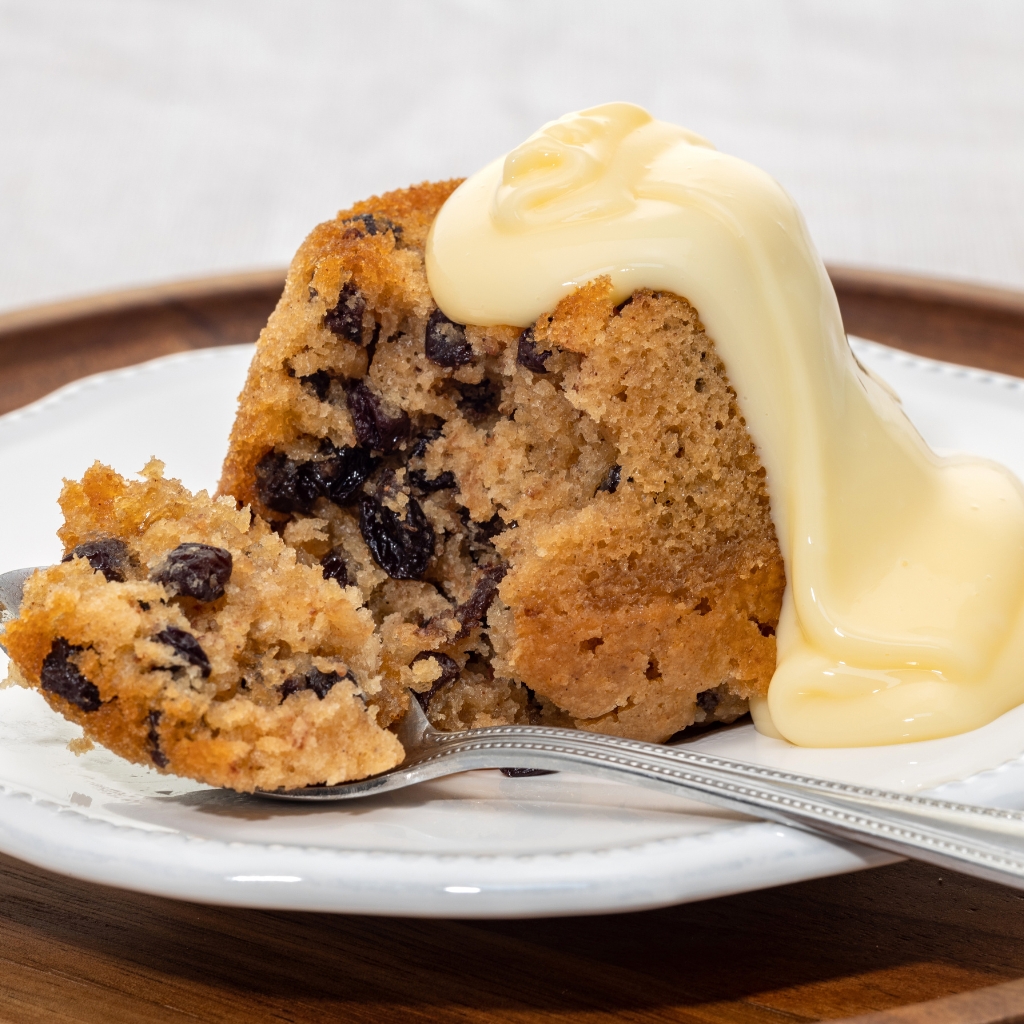 Spotted Dick and Custard © clubfoto | Getty Images canva.com