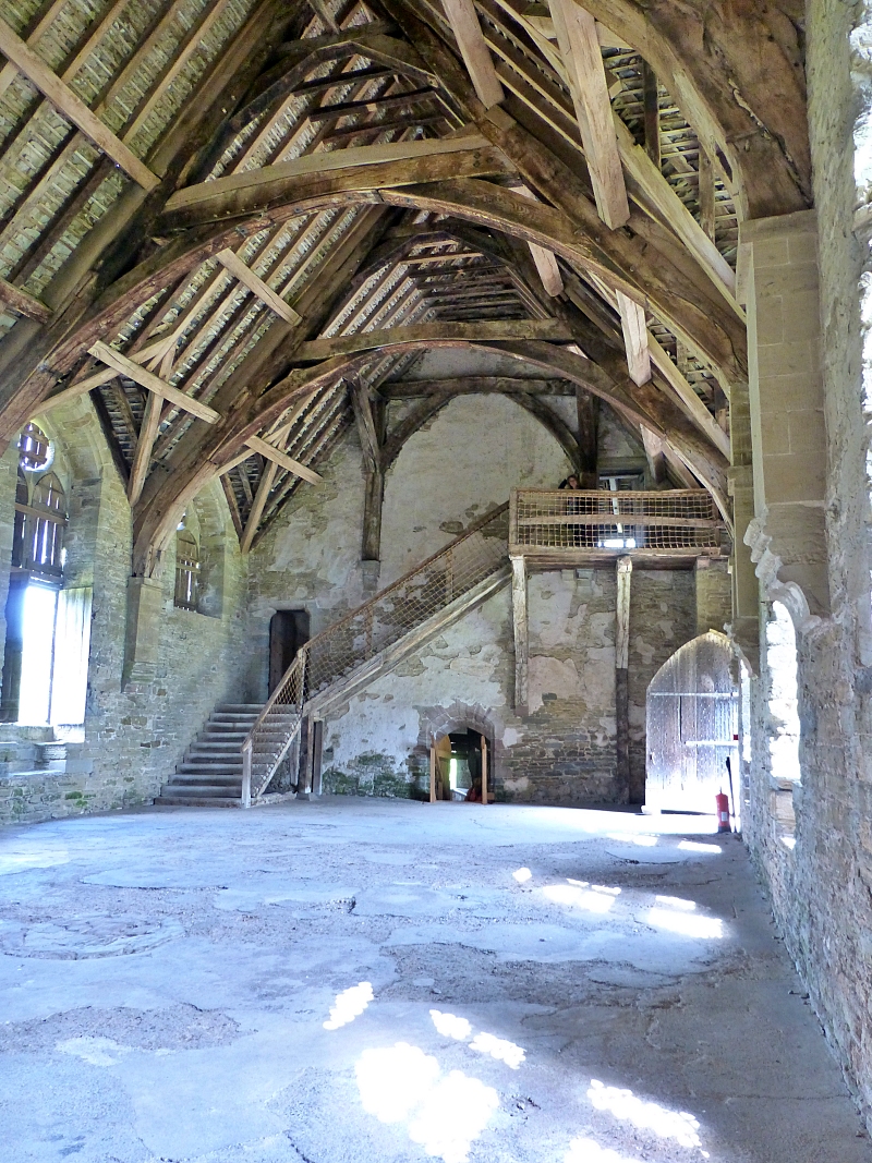Inside the Great Hall at Stokesay Castle
© essentially-england.com