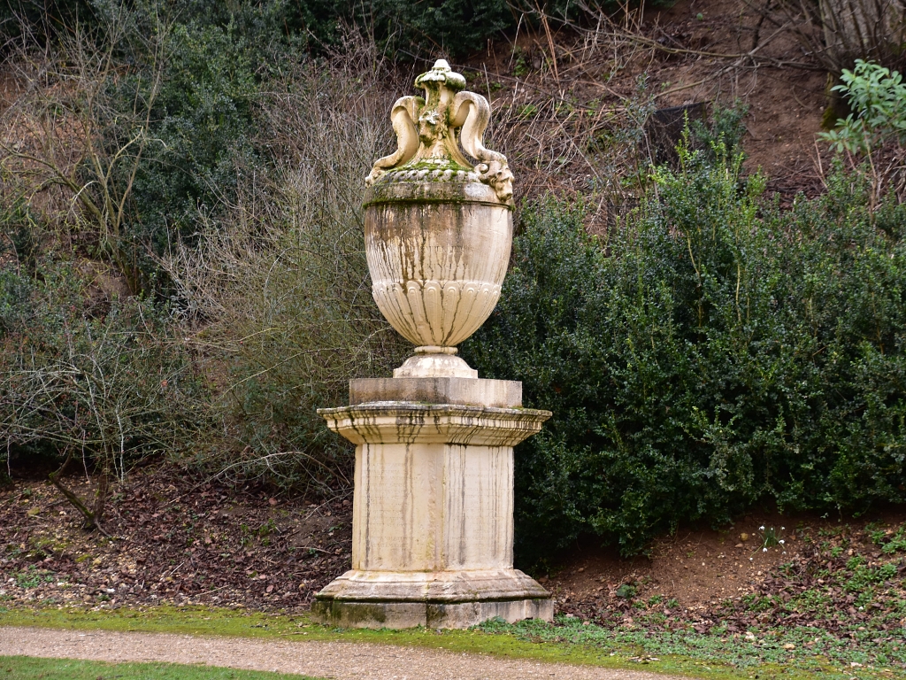 The Marquess Urn in Stowe Gardens © essentially-england.com