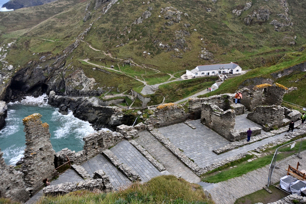 Looking Down to the Island Courtyard © essentially-england.com