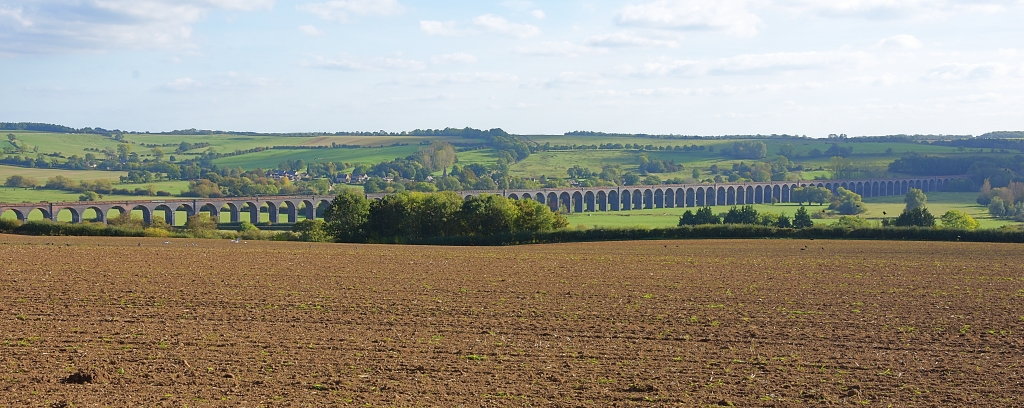 Welland Viaduct Crossing the Valley © essentially-england.com