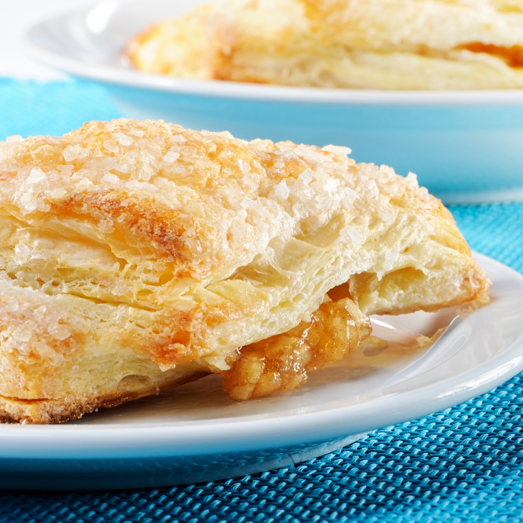 Apple Turnovers © EasyBuy4u | Getty Images canva.com