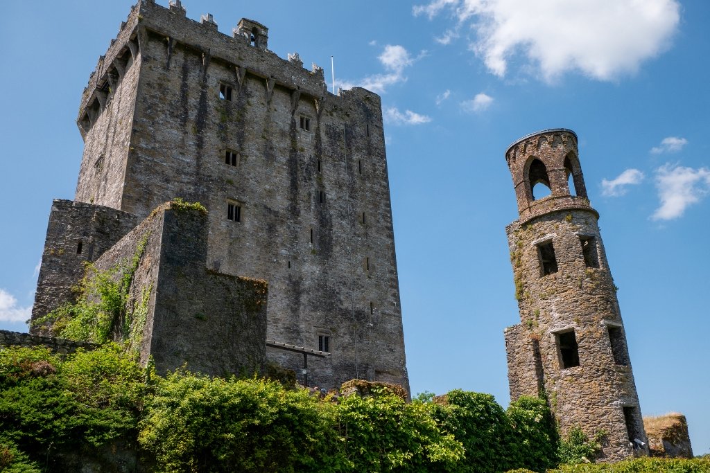 Blarney Castle © Max D Graphic Designer | canva.com