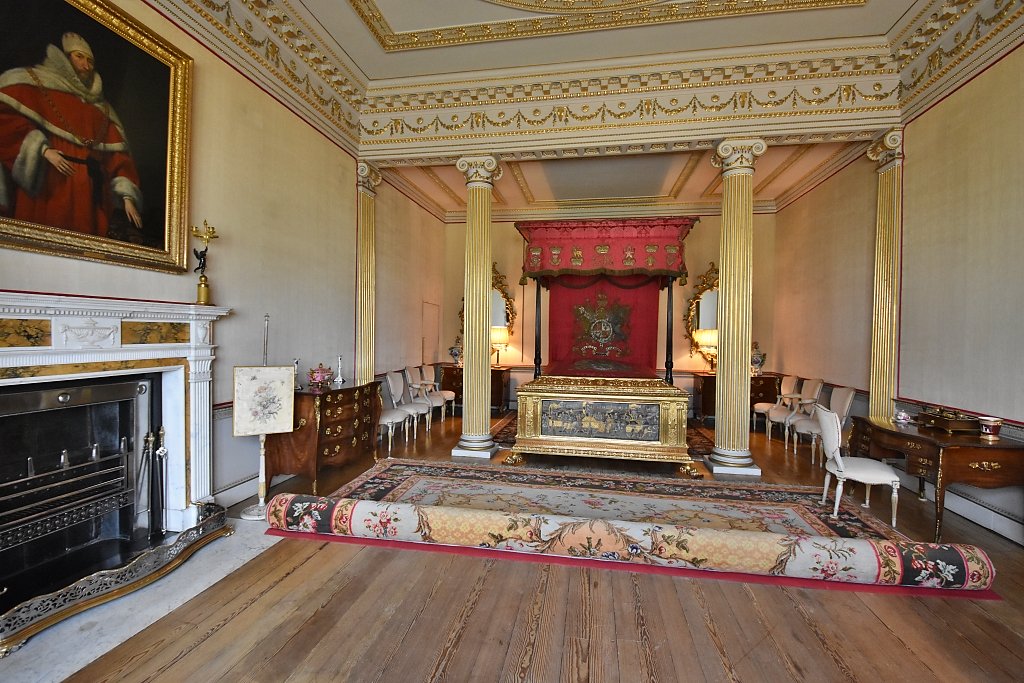 The State Bedroom and Portrait of Sir Henry Hobart © essentially-england.com