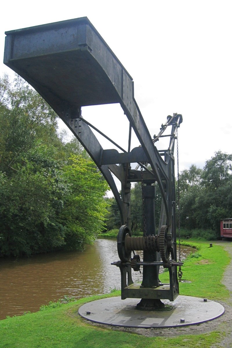 The Shropshire Canal © essentially-england.com