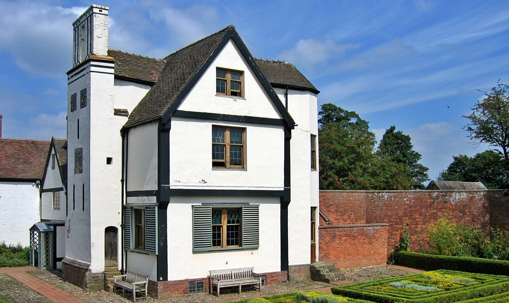 Boscobel House © essentially-england.com