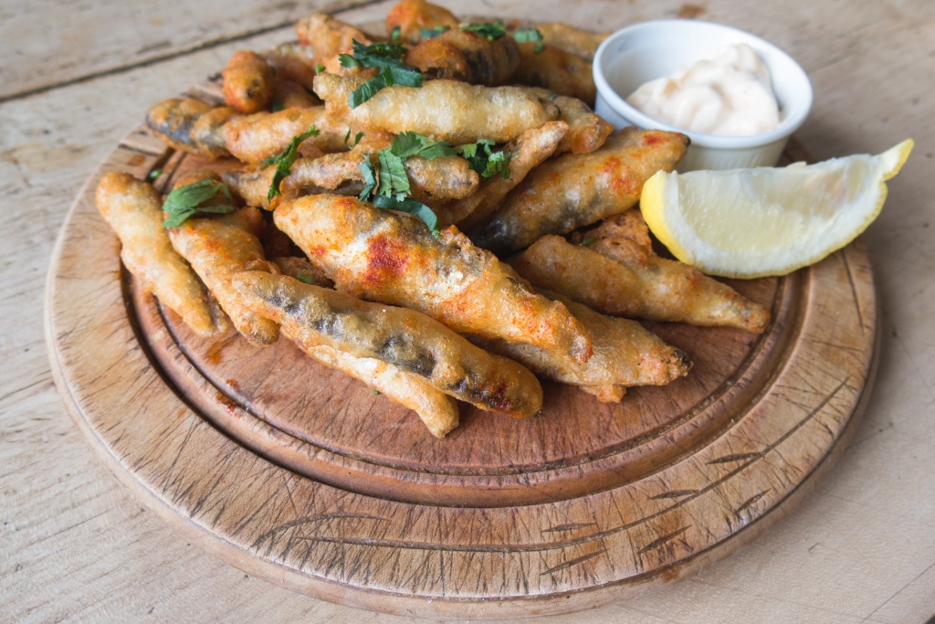 Devilled Whitebait and Tartar Sauce © CBCK-Christine | Getty Images canva.com