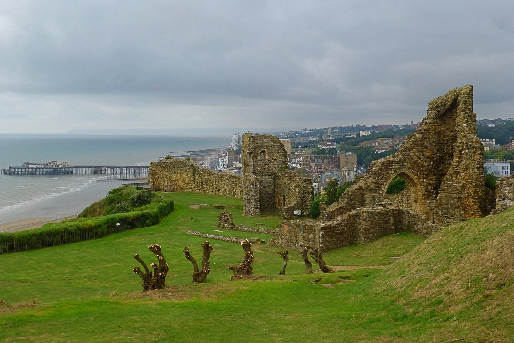 The Ruins of Hastings Castle © essentially-england.com