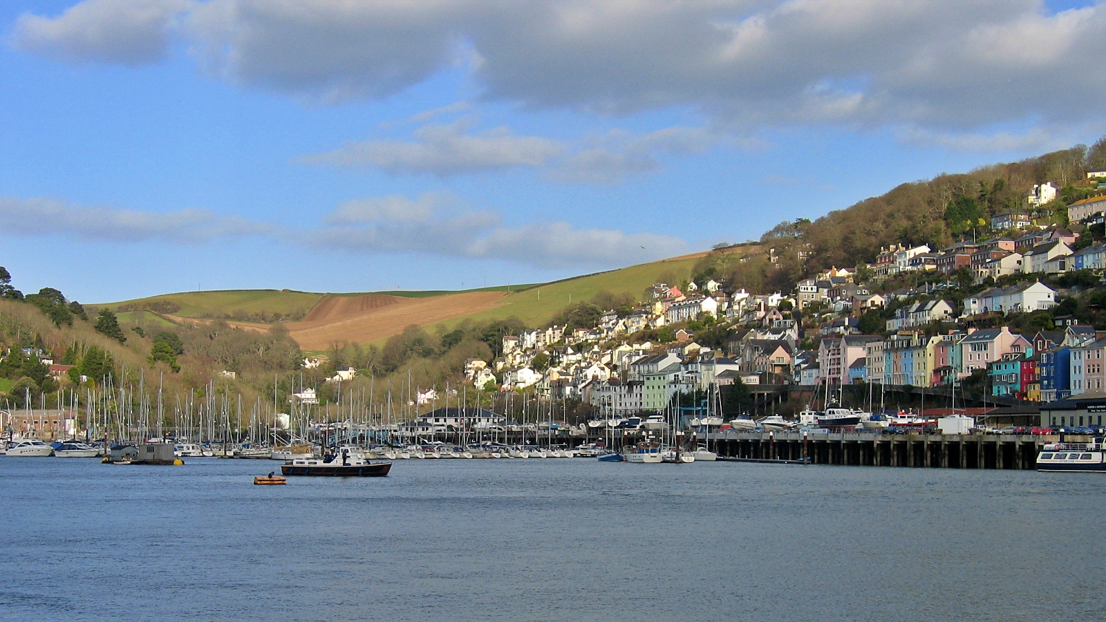 View of Kingswear from Dartmouth
© essentially-england.com