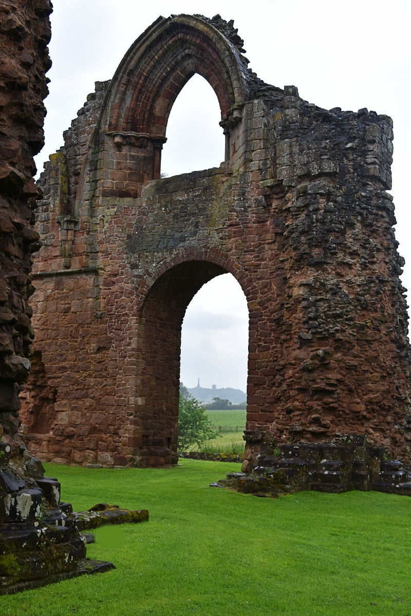 North Wall of the Nave © essentially-england.com