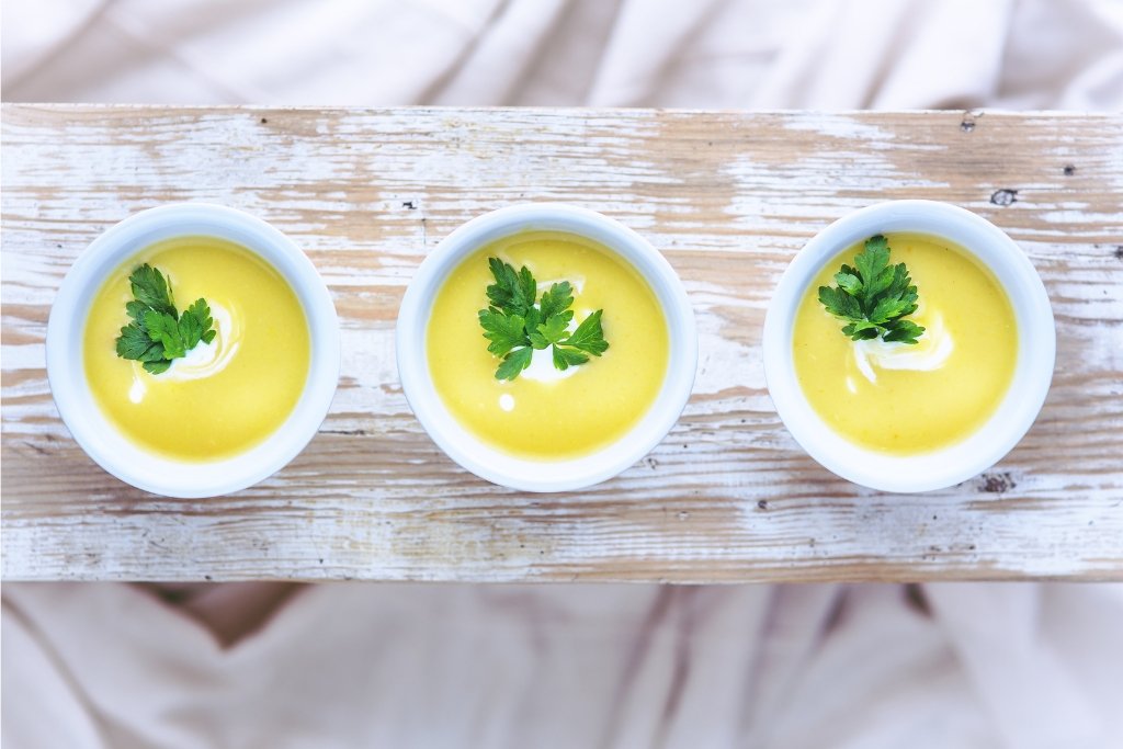 Leek and Potato Soup © Kaboompics | Pexels canva.com