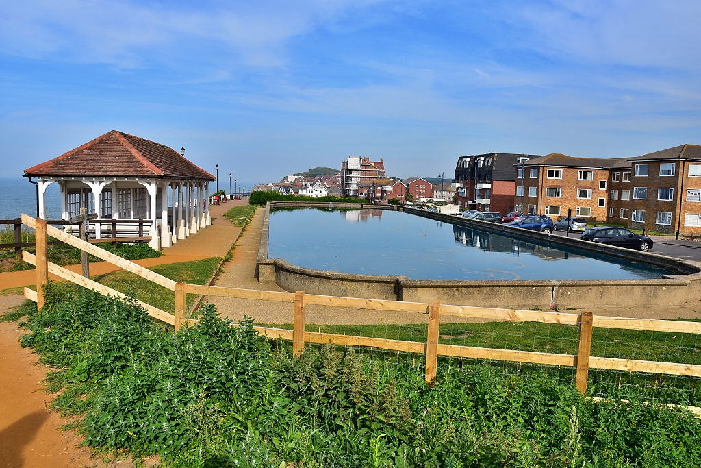 The Model Boat Pond and Shelter © essentially-england.com