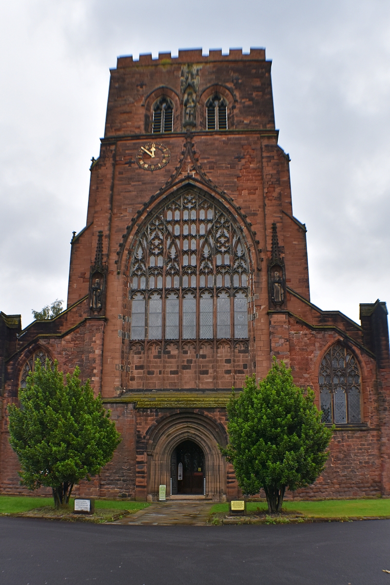 Shrewsbury Abbey © essentially-england.com