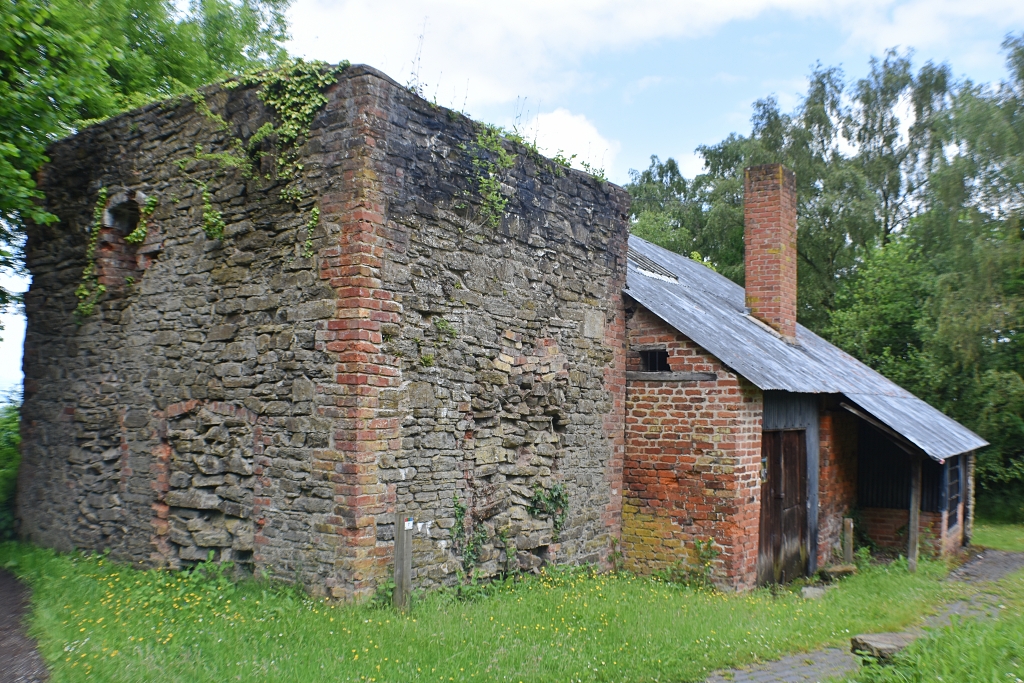 The Blacksmiths Shop © essentially-england.com