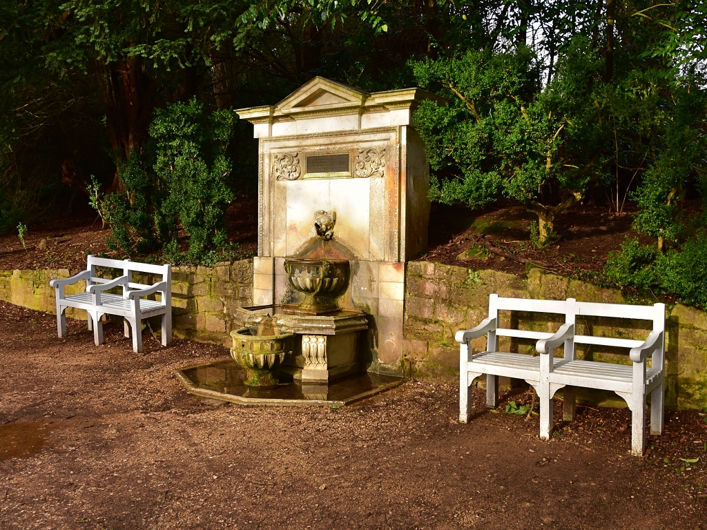 The Four Seasons Fountain in Stowe Gardens © essentially-england.com