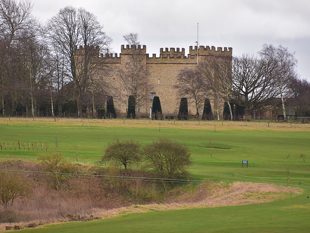 Stowe Castle in Stowe Parkland © essentially-england.com