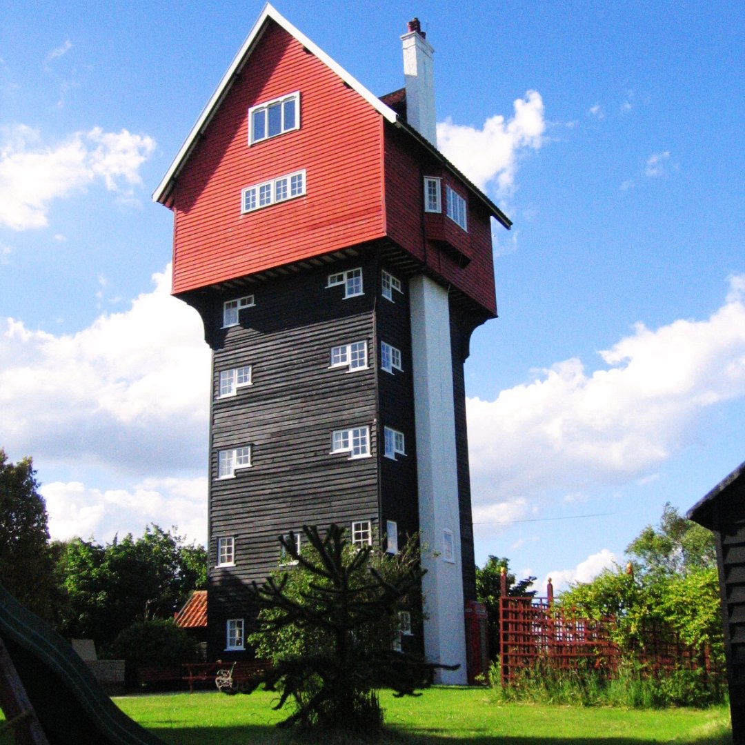 The famous House in the Clouds in Suffolk © essentially-england.com