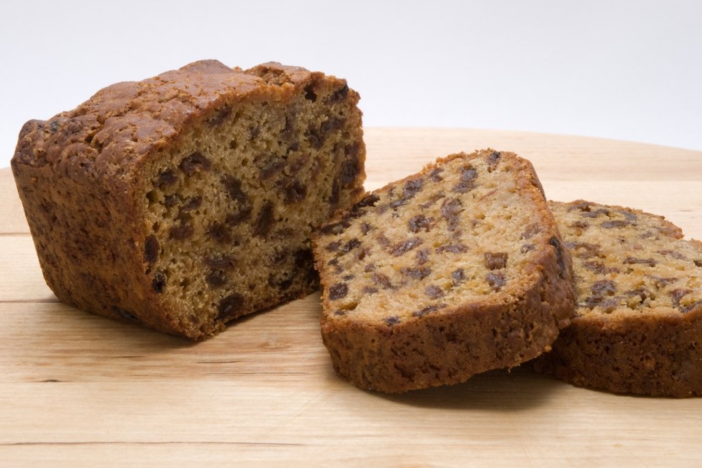 Sliced Earl Grey Tea Loaf © Barry Seward | Getty Images canva.com